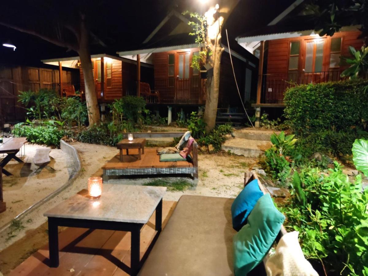 Riddim Garden Hotel Koh Samet Exterior photo