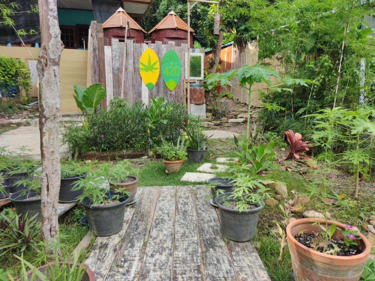 Riddim Garden Hotel Koh Samet Exterior photo